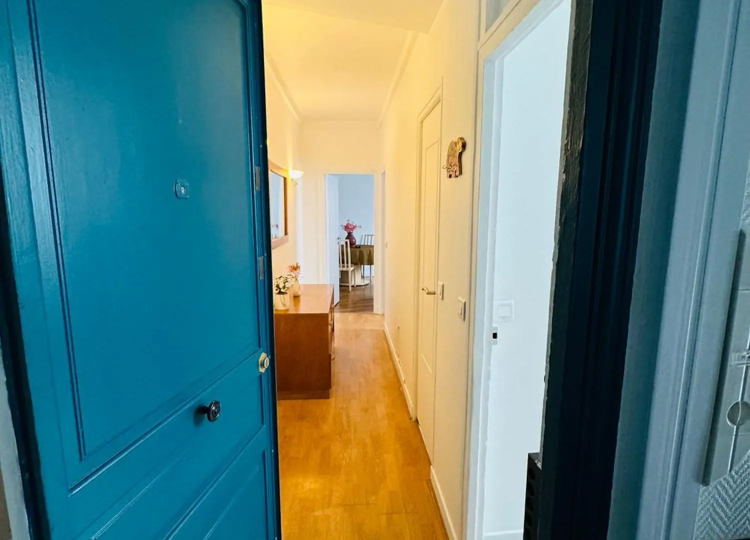 Apartament Bel Proche Tour Eiffel Paryż